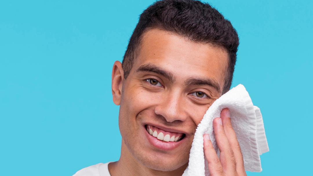 How to Properly Cleanse Your Skin in the Morning and Evening